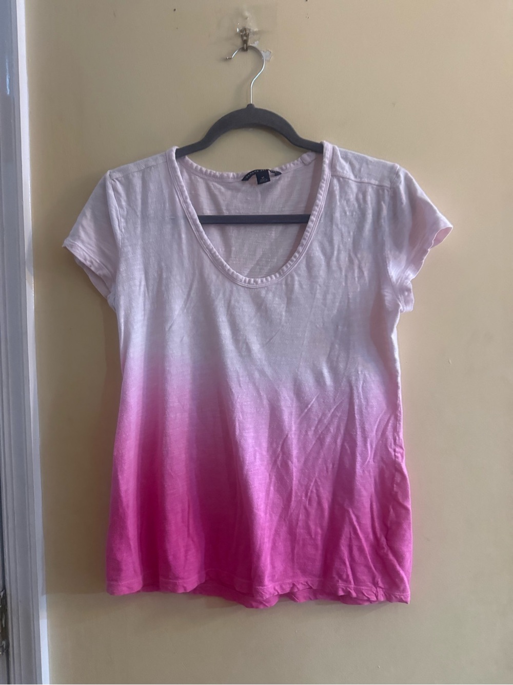 Banana Republic Women's Ombre Scoop Neck Tee - Pink, medium